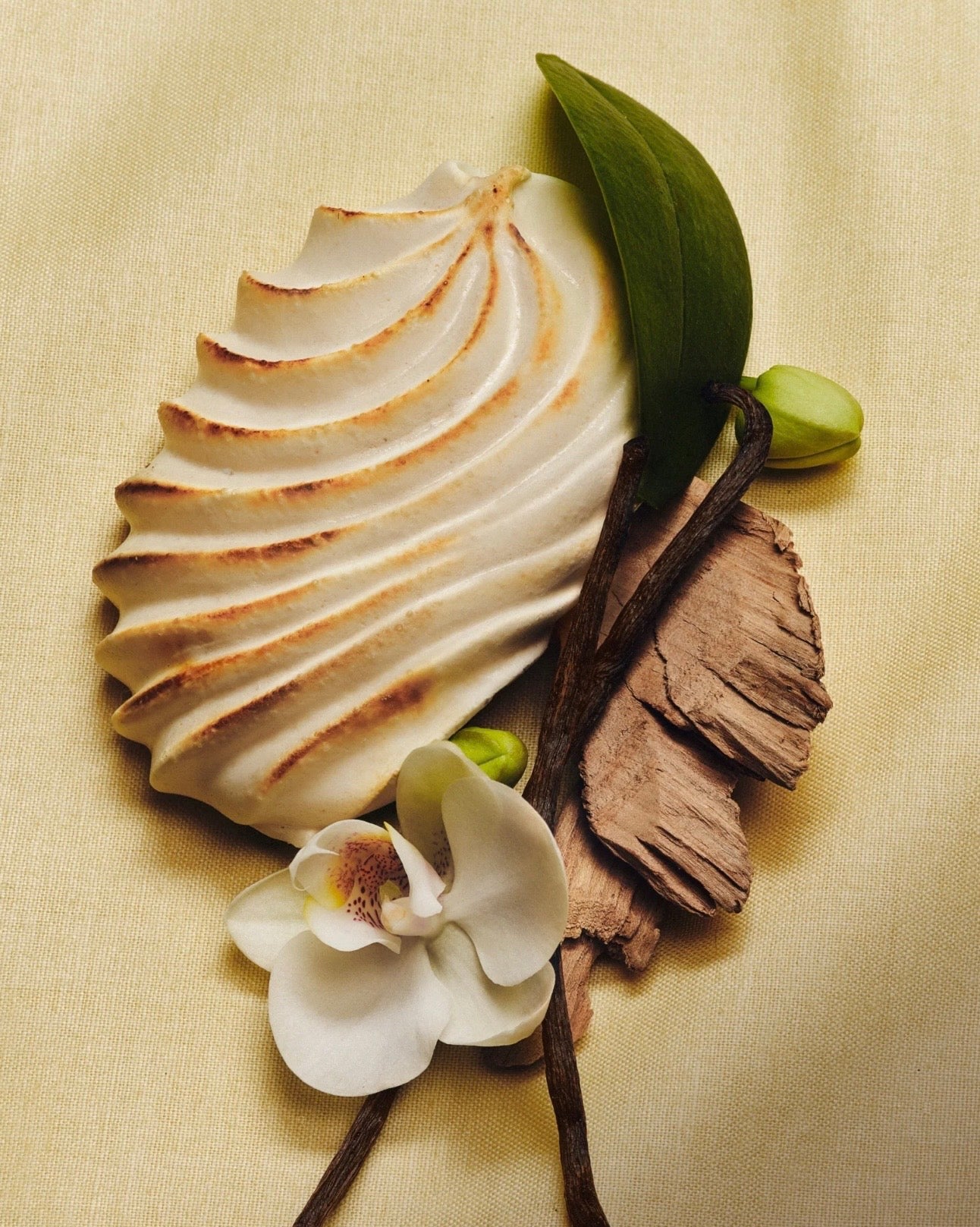 Golden Vanilla Hair & Body Mist Fine Fragrance                                                  • Long‑Lasting • Layerable • Dual‑Purpose